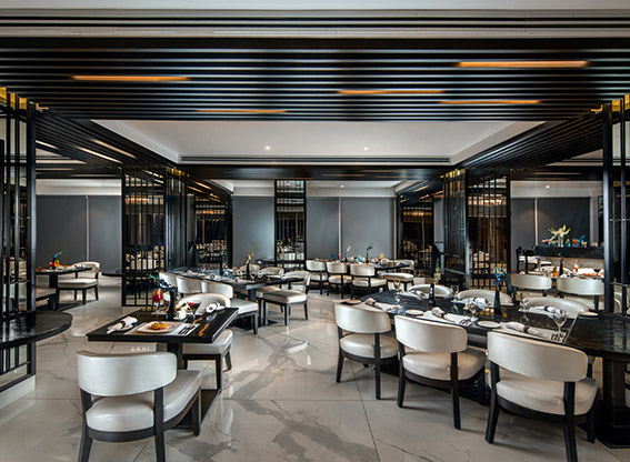 best places to eat in Noida